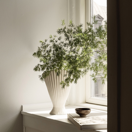 Fountain vase