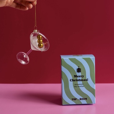 Dry Martini, kuusenkoriste