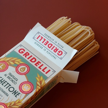 Spaghettone, spagetti